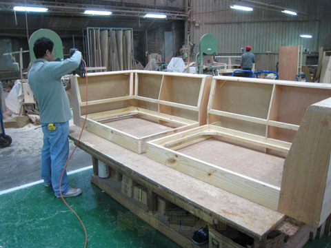 nhà xưởng sản xuất sofa