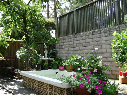 Mô tip thiết kế đặc trưng cho nhà ống dài và hẹp