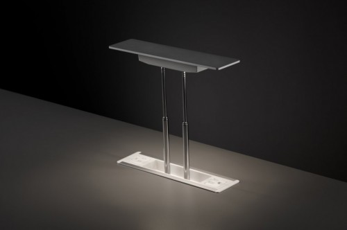 Đèn bàn LED Levity-4