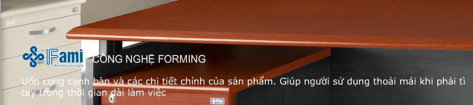 cạnh bàn làm việc Fami
