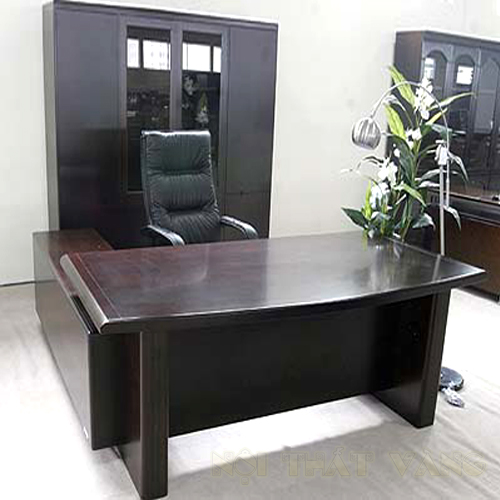 Bàn giám đốc DTV19