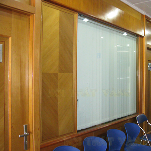Ốp gỗ veneer ghép vân OVNRC001