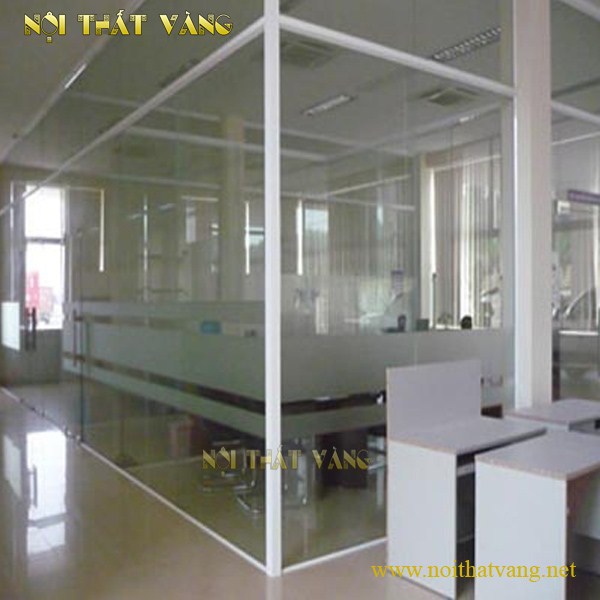 Vách ngăn nhôm kính VNK01